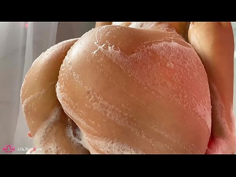 ❤️ Brunette Masturbates Pussy tare da Vibrator zuwa Tsananin inzali a cikin Shawa ❤️❌ Batsa kawai ☑